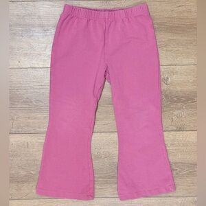 🚨 5 items for $20 - The Children's Place Vibrant Pink Flare Leggings - Size 4T